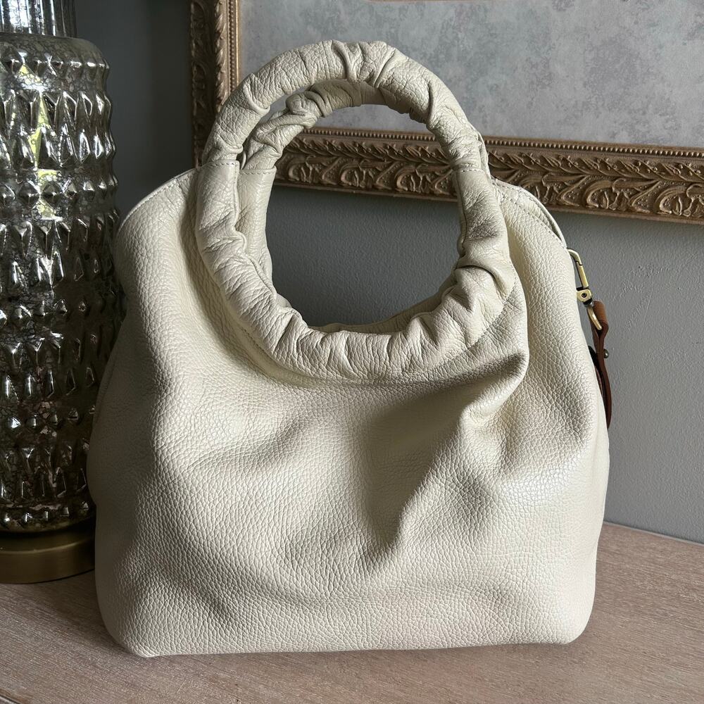Sundance White Leather Handbag, Ruched Handle, made in Italy - Picture 1 of 11
